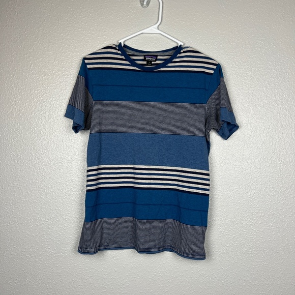 Patagonia Stripe Shirt - Picture 1 of 3